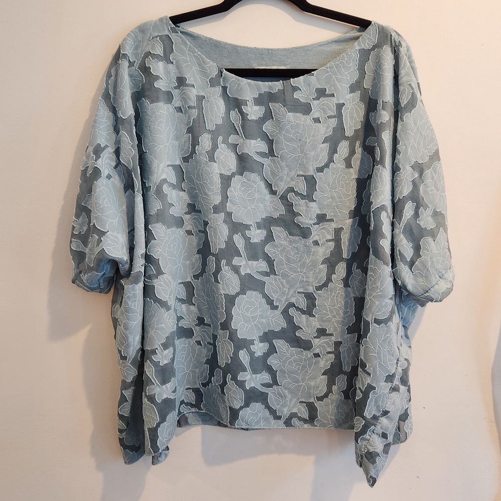 Flowy Floral Blouse Made in Italy